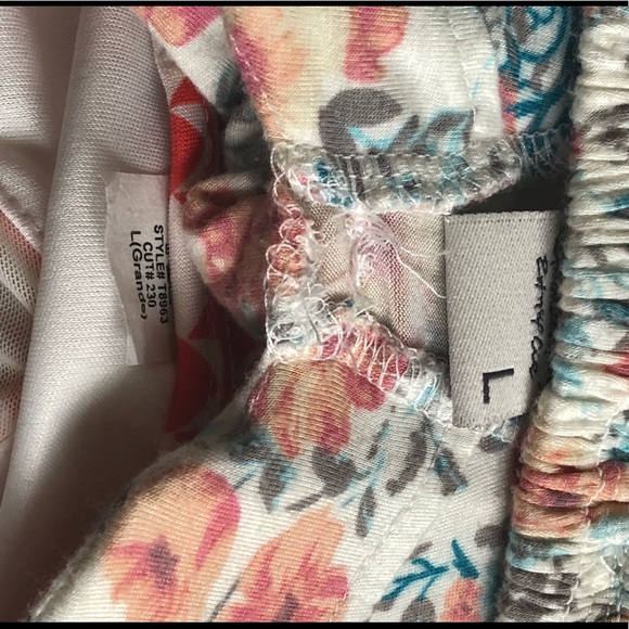 Bralettes (American Rag & Janice) Size:L - Picture 3 of 3